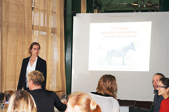 Eugénie DELAUNE, professeur ostéopathe animalier, structurel, viscéral et crânien - Conférence